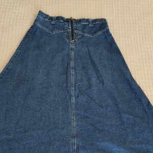 Vintage 80s/90s Long Denim Flare Skirt